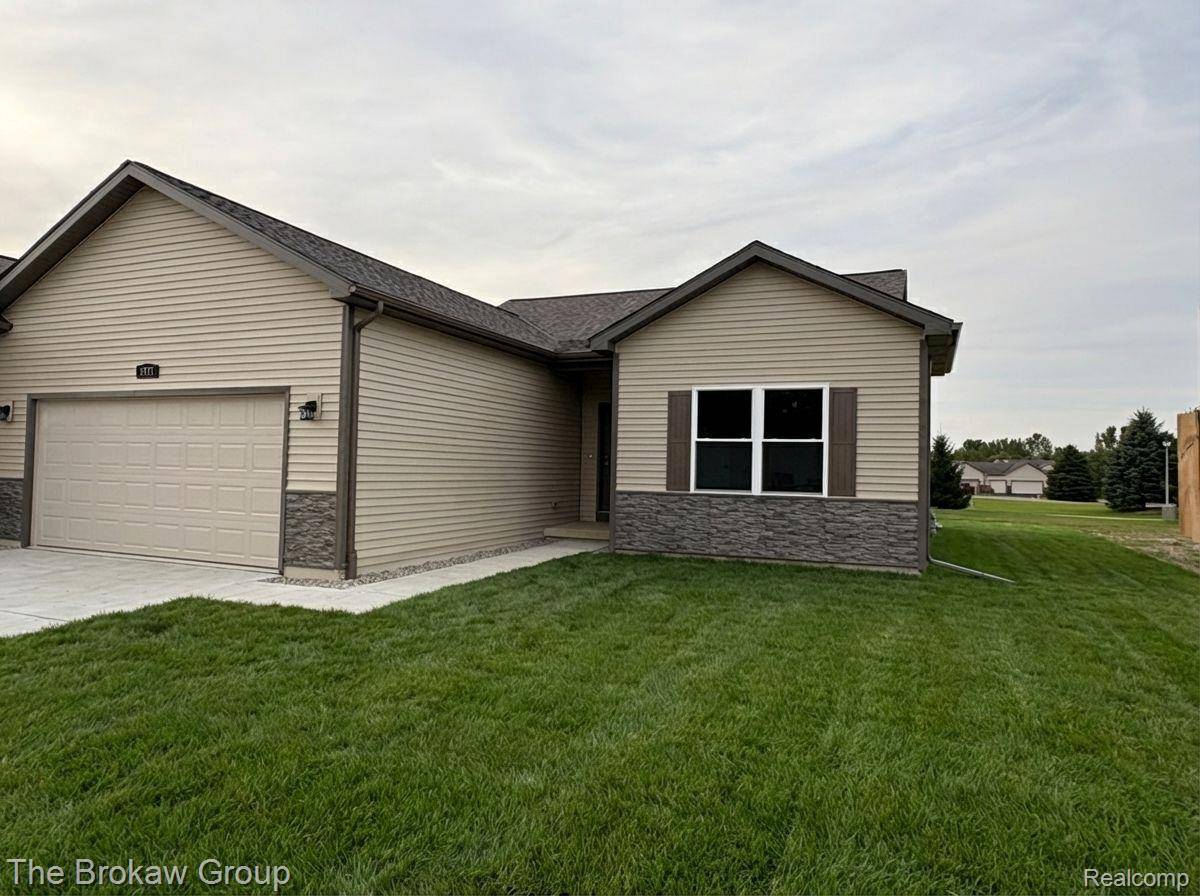 Davison, MI 48423,3371 Meadowridge CT
