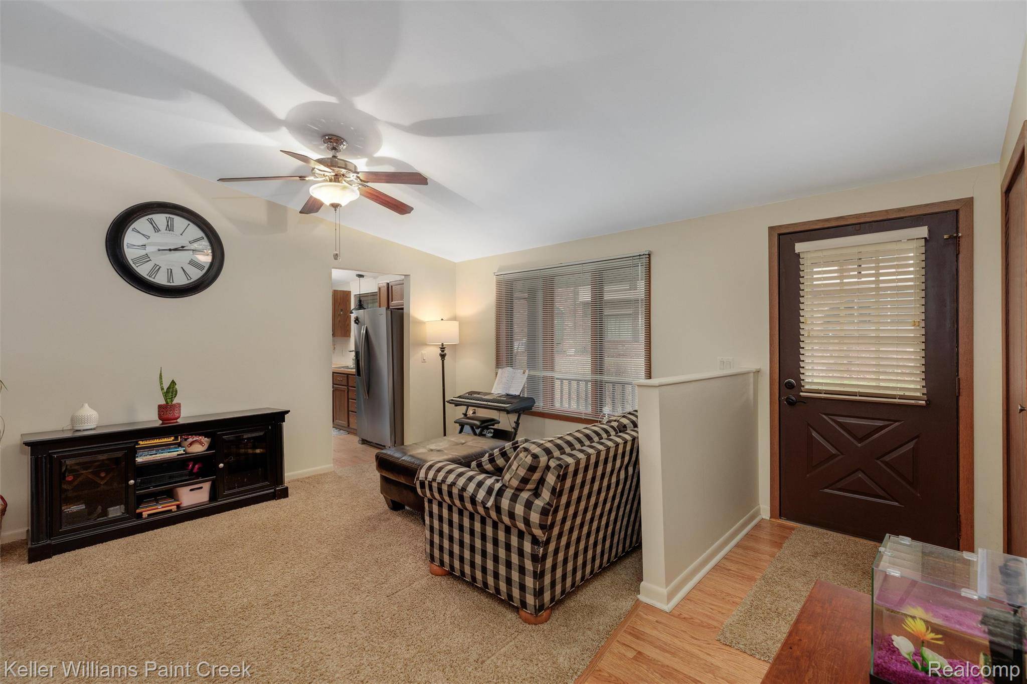 Rochester Hills, MI 48307,975 Woodlane DR