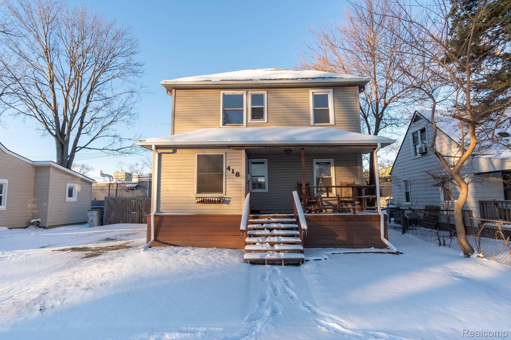 Hazel Park, MI 48030,418 W Woodruff AVE