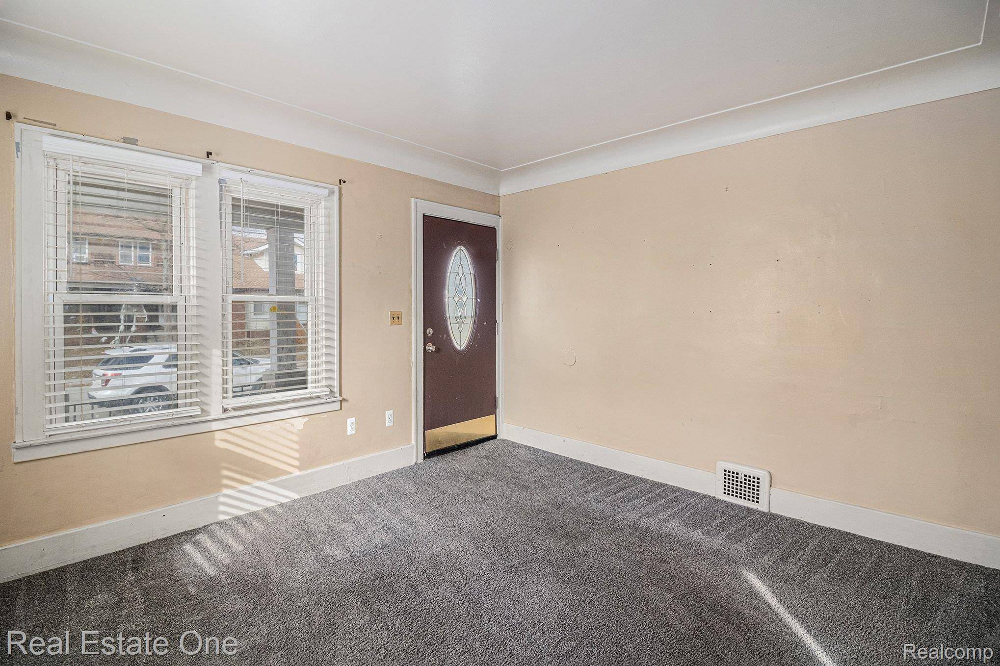 Melvindale, MI 48122,18666 Reed ST