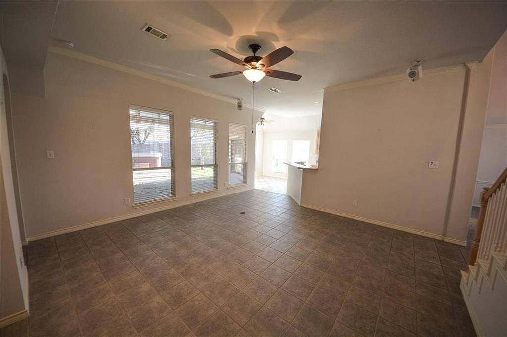 Euless, TX 76039,148 Arbor Glen Drive