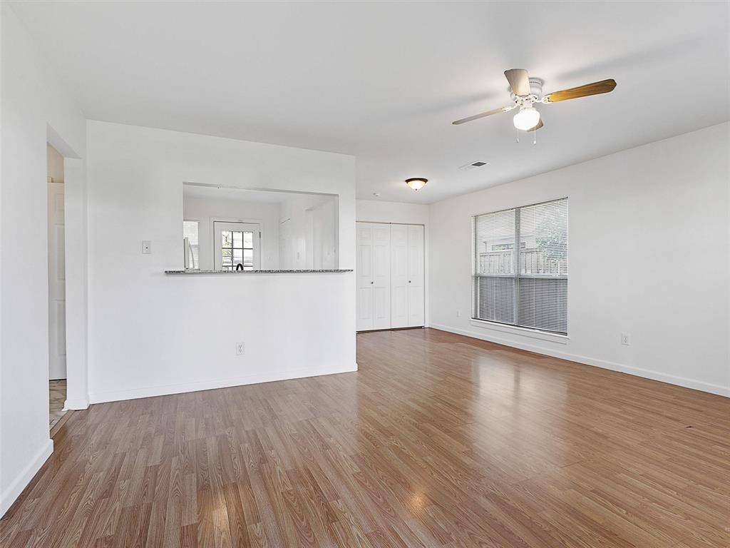 Dallas, TX 75220,3960 Lively Lane