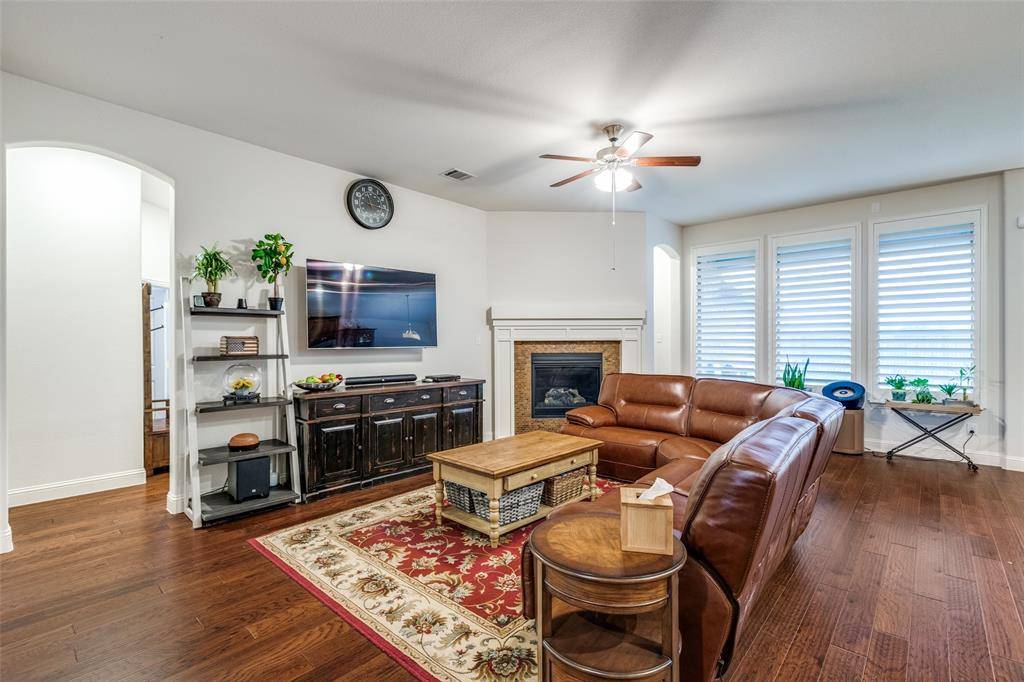 Celina, TX 75009,4217 Switchgrass Street