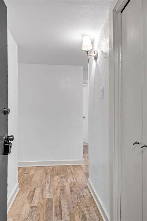 Dallas, TX 75219,4837 Cedar Springs Road #215