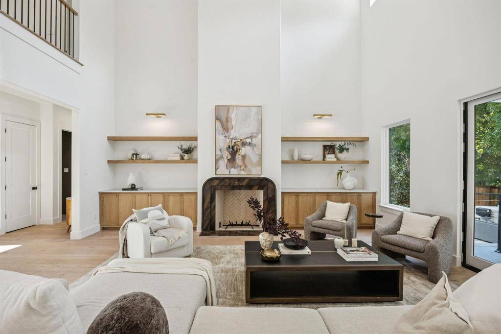 Dallas, TX 75214,3124 Sperry Street