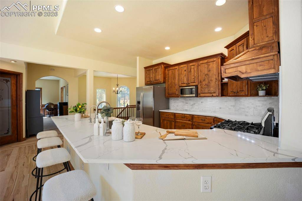 Monument, CO 80132,18525 Glenthorne LN