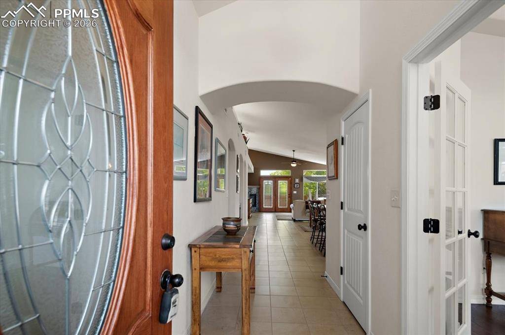 Pueblo, CO 81005,934 Aspencrest DR