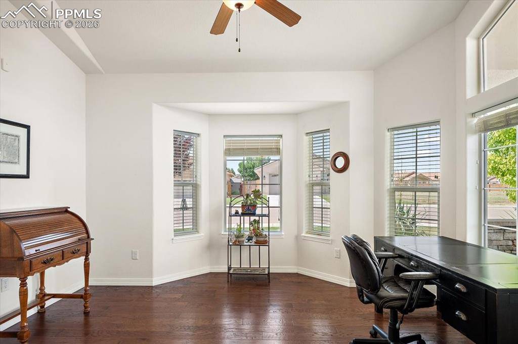 Pueblo, CO 81005,934 Aspencrest DR