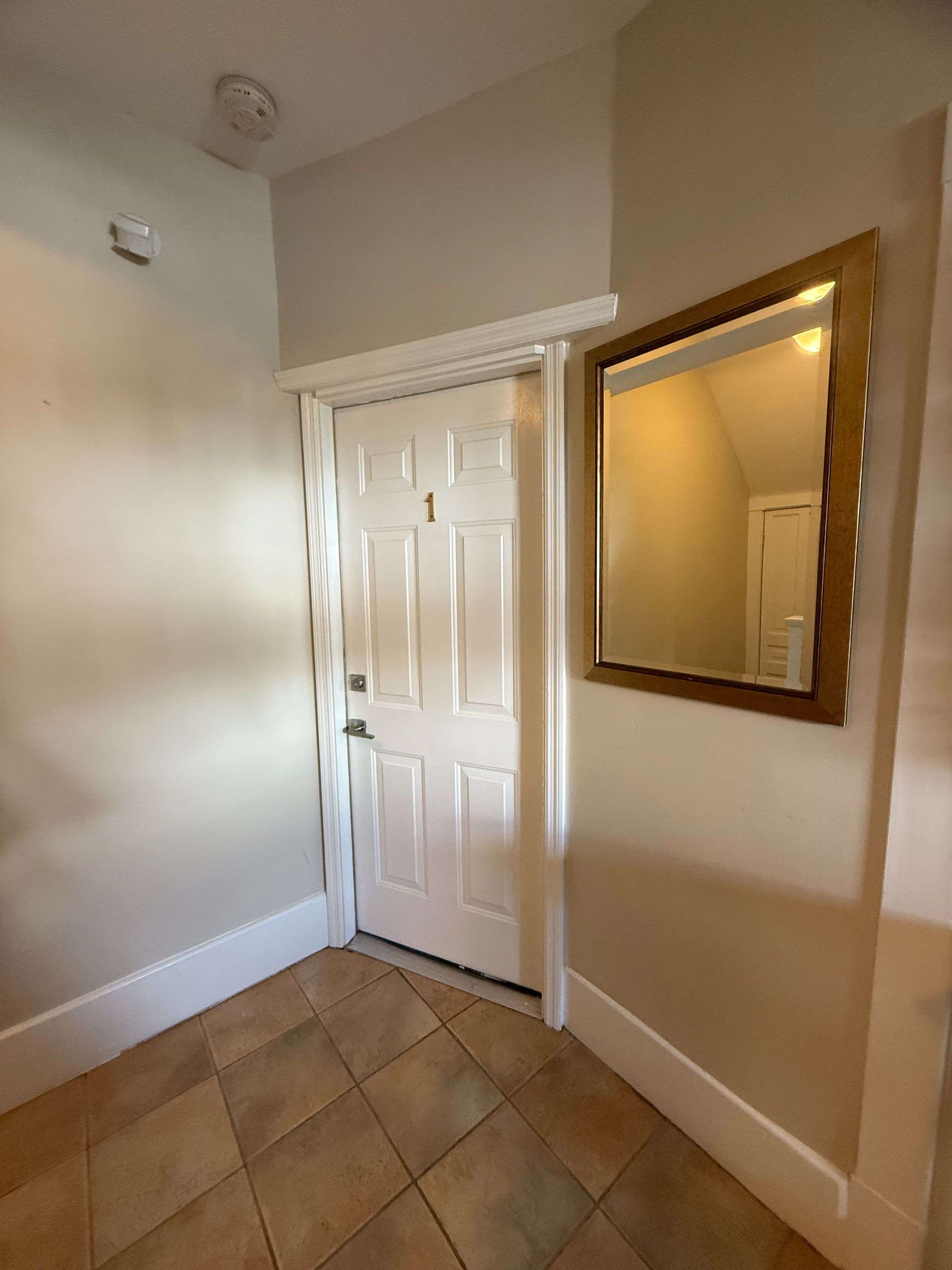 Toronto C01, ON M6J 2K2,246 Euclid AVE #Main Floor unit