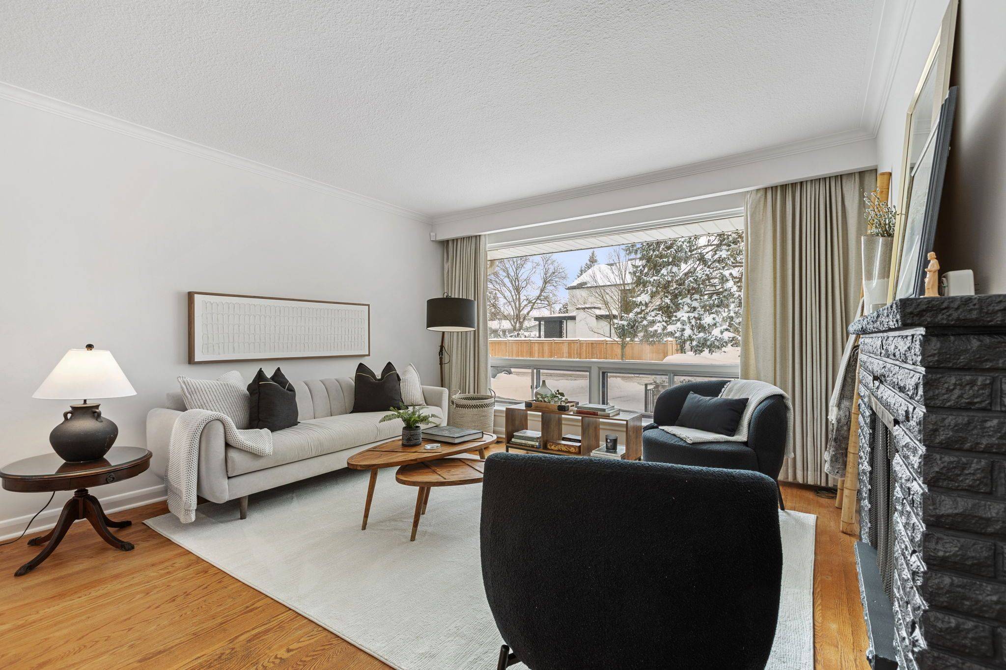 Toronto C13, ON M3A 2T9,72 Wallingford RD