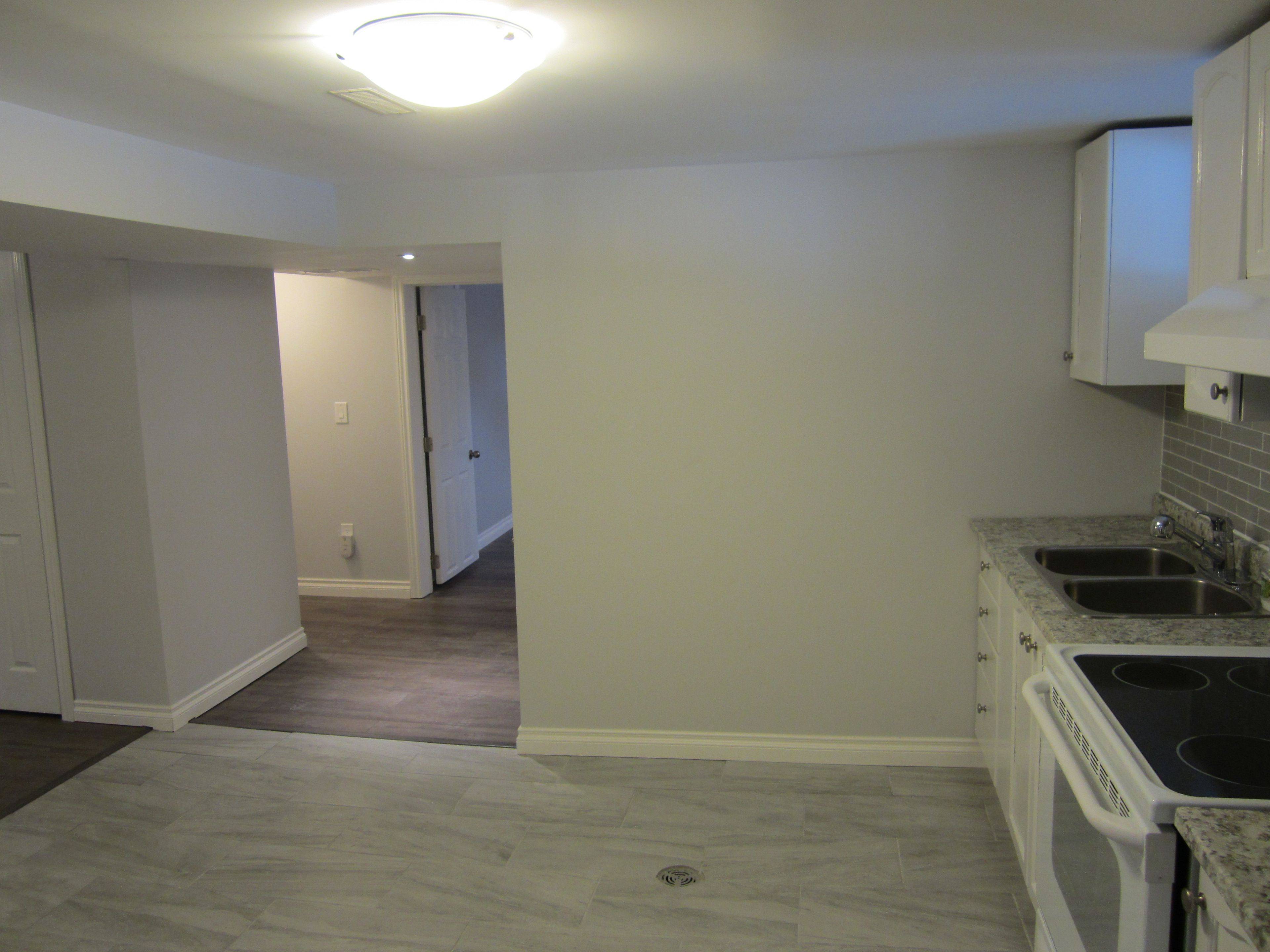 Oshawa, ON L1H 1V3,1159 Ridgecrest AVE #Lower