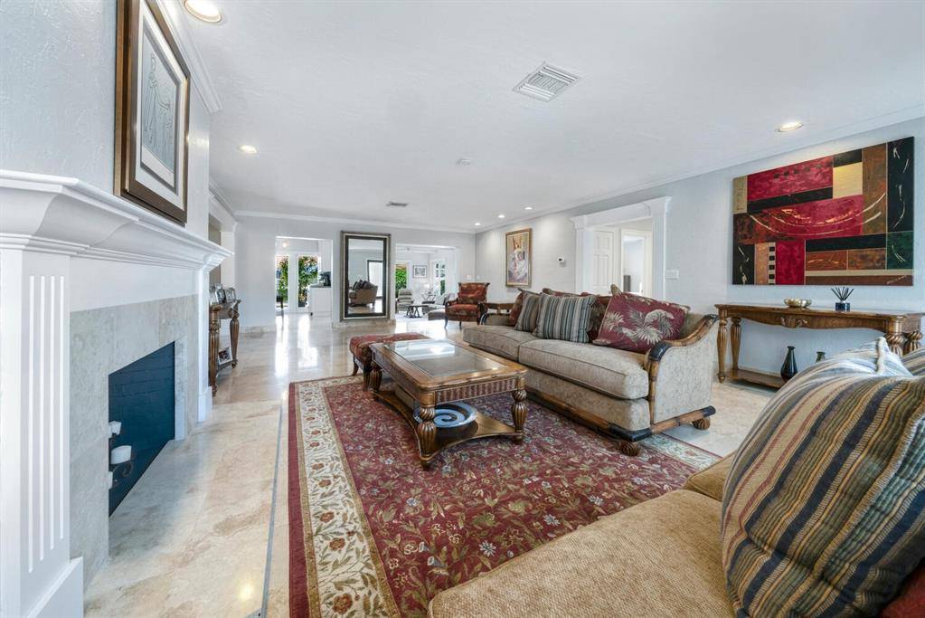 Fort Lauderdale, FL 33301,2319 Castilla Isle