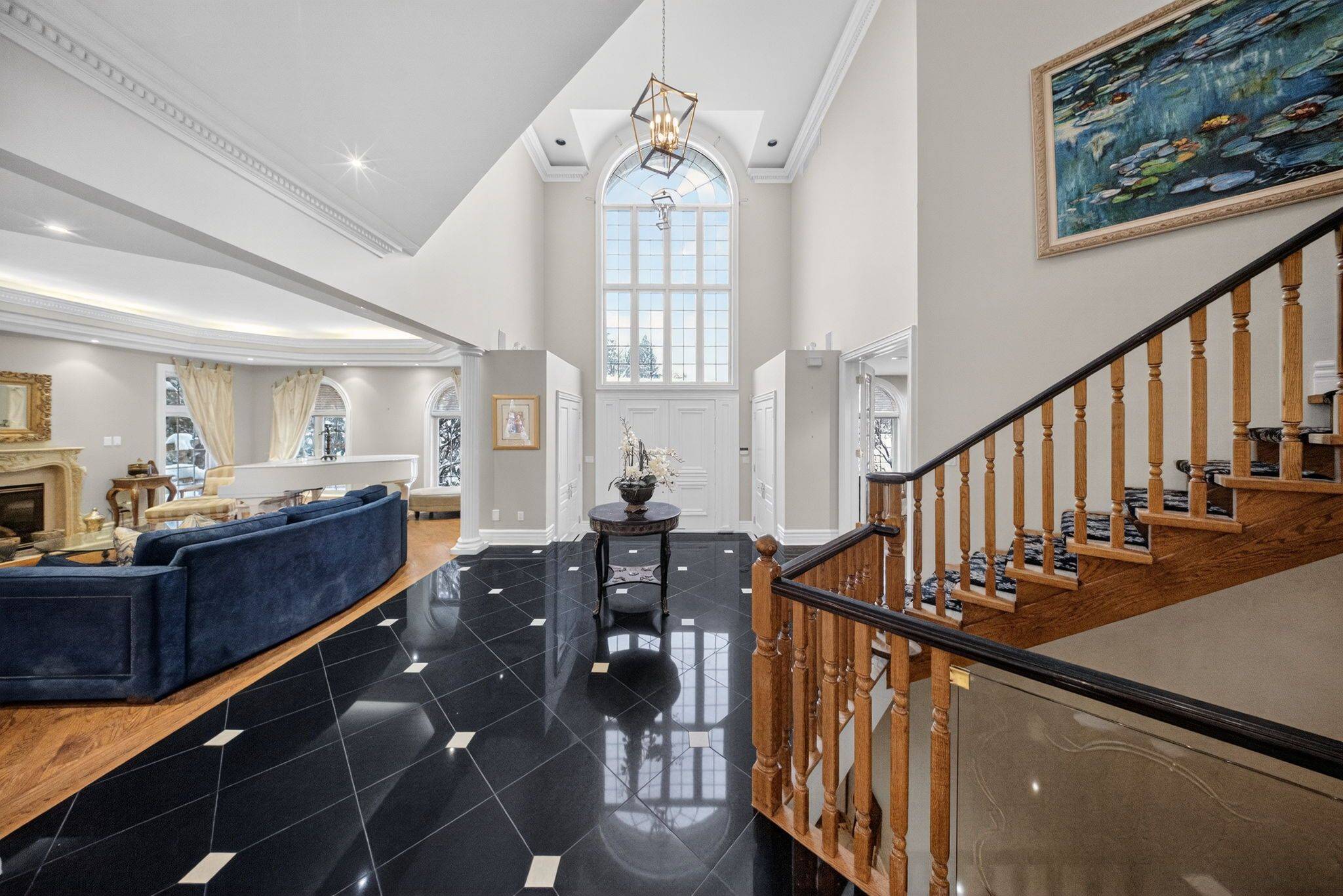 Vaughan, ON L4J 7W4,161 Renaissance CT