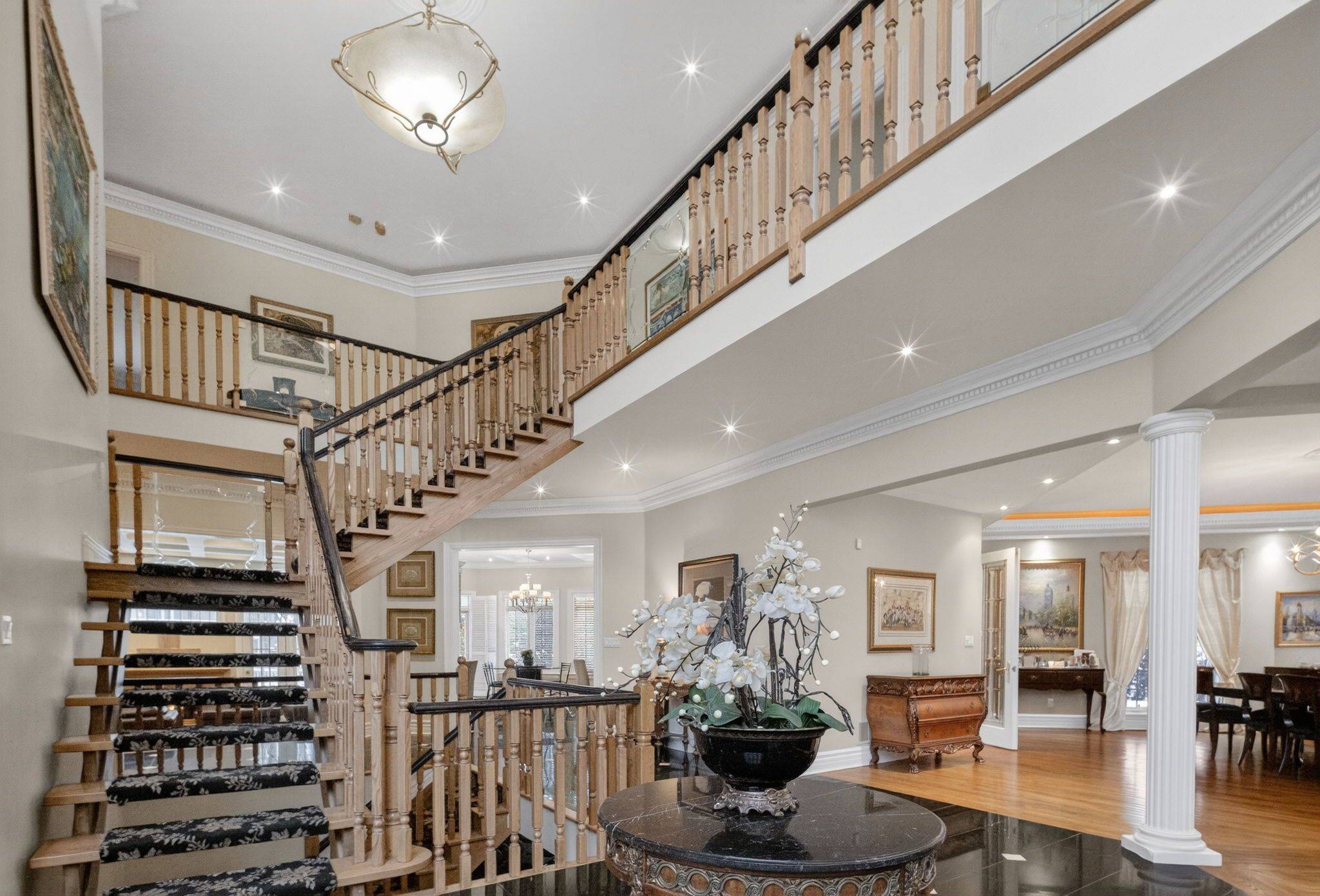 Vaughan, ON L4J 7W4,161 Renaissance CT