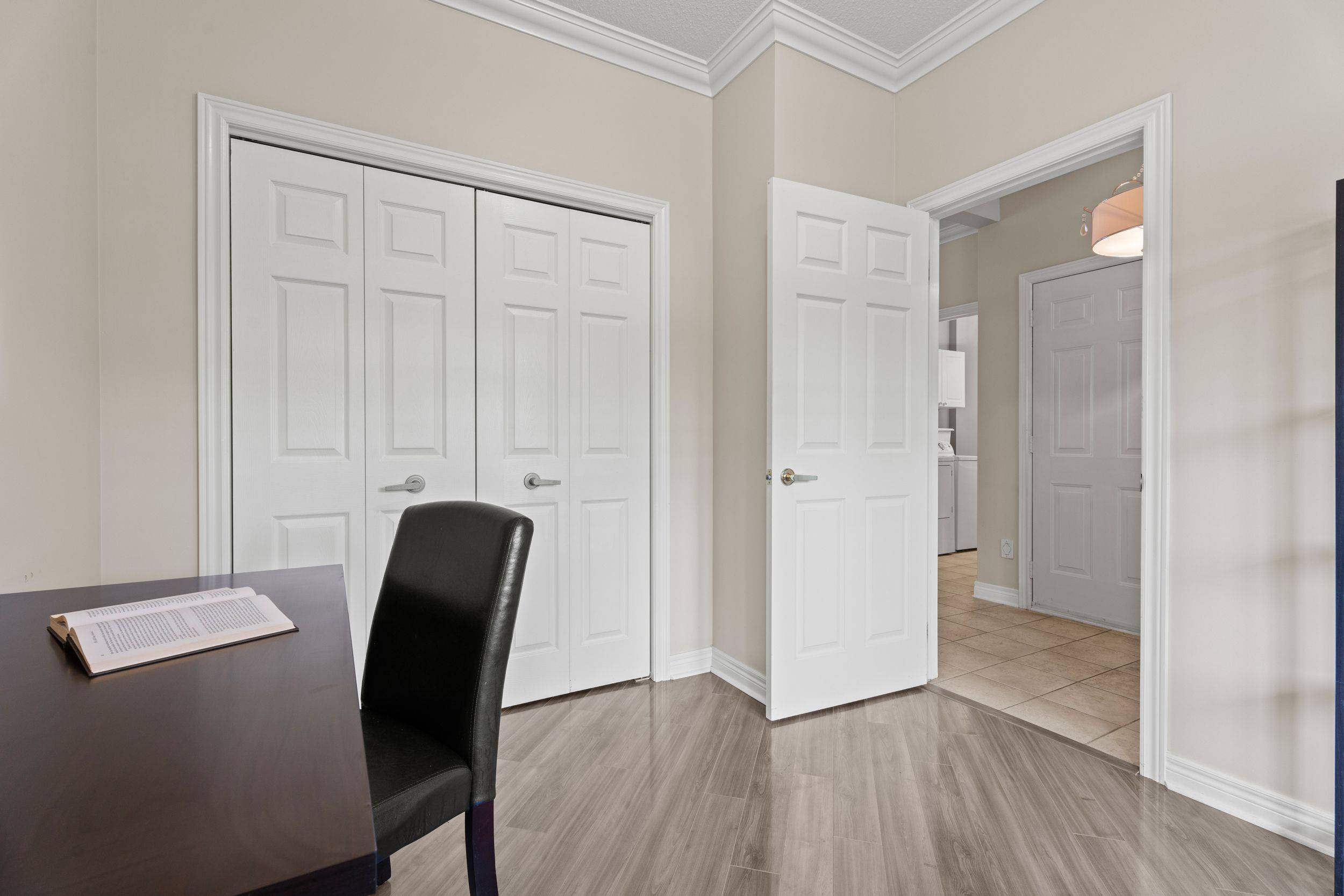 Welland, ON L3C 7L7,8 Willowlanding CT