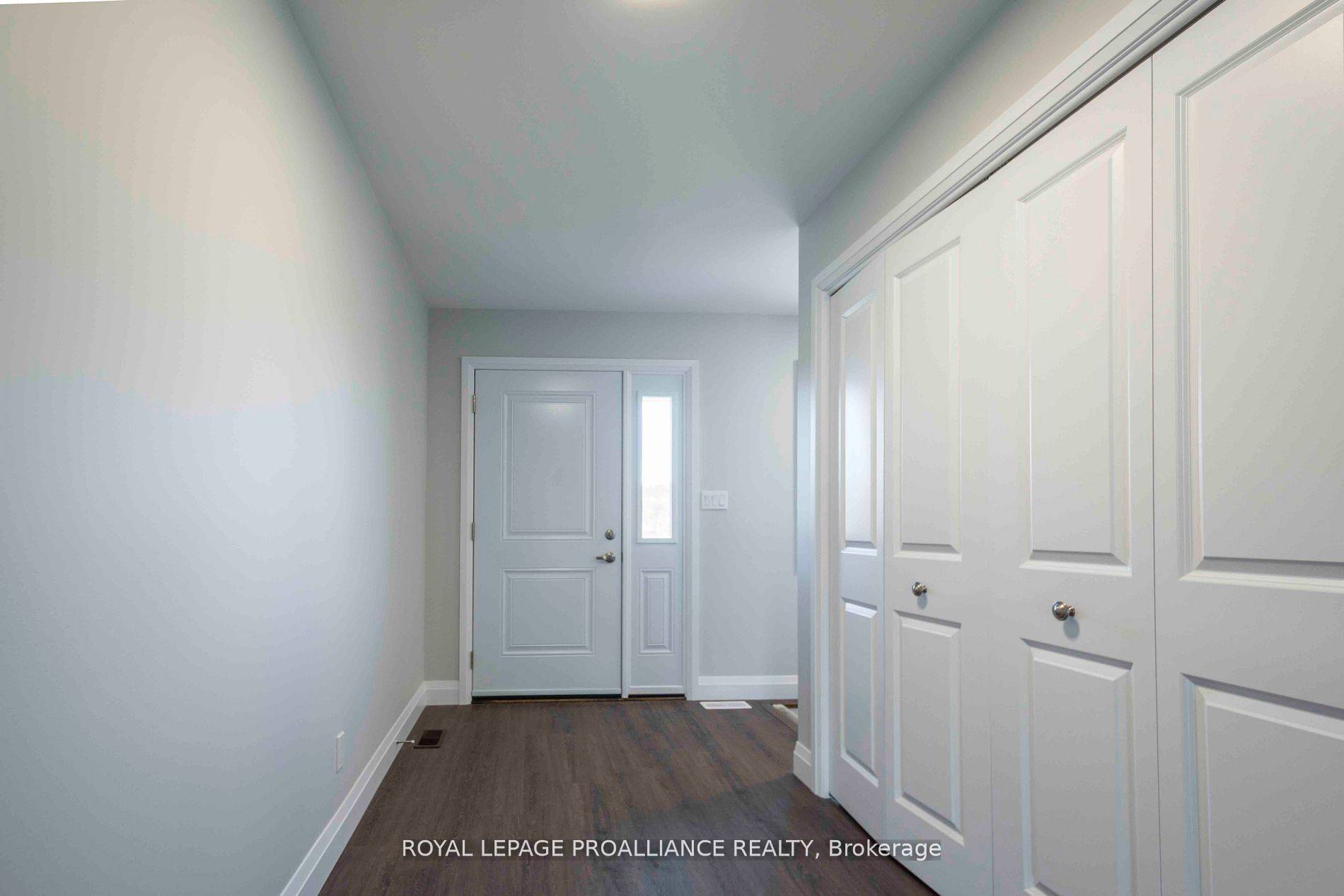 Brighton, ON K0K 1H0,52 Mackenzie John CRES S