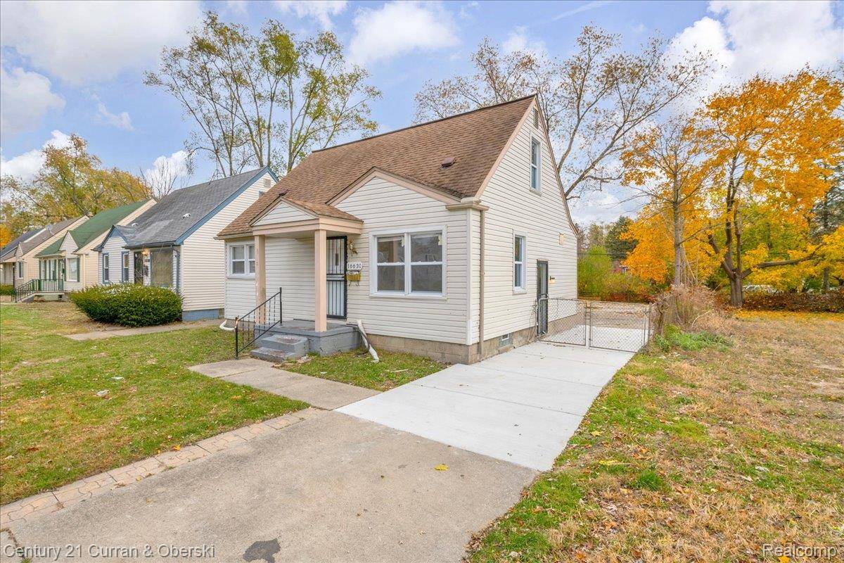 Detroit, MI 48219,16630 Winston ST