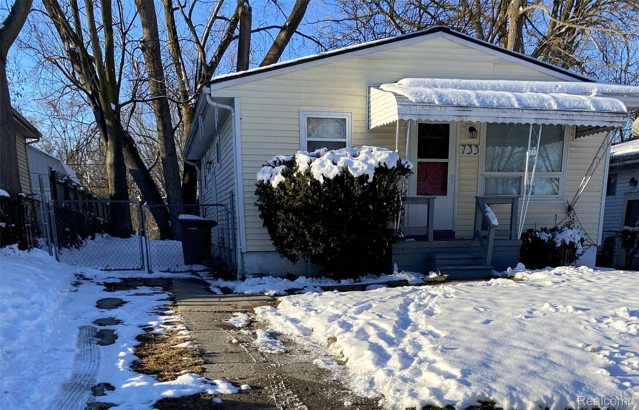 Pontiac, MI 48340,733 Livingston AVE