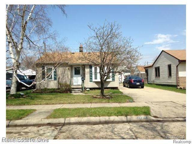 Roseville, MI 48066,19217 Birmingham ST