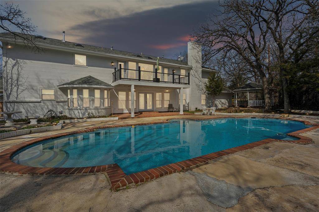 Arlington, TX 76016,5908 Waterview Drive