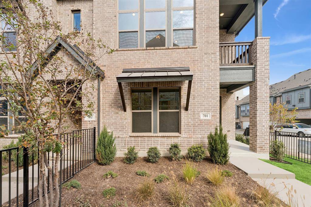 Irving, TX 75038,4839 Fuller Court #701