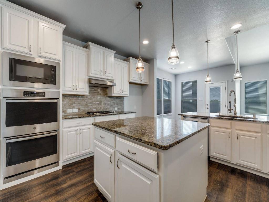 Mansfield, TX 76084,2523 Linwood Drive