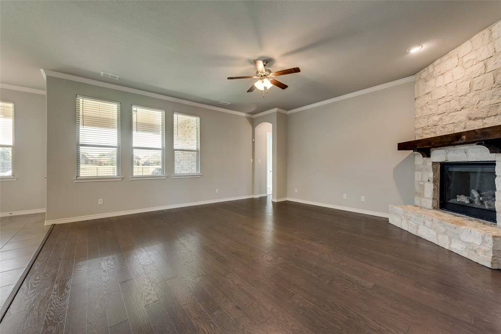 Denton, TX 76226,9408 Lakeway Drive