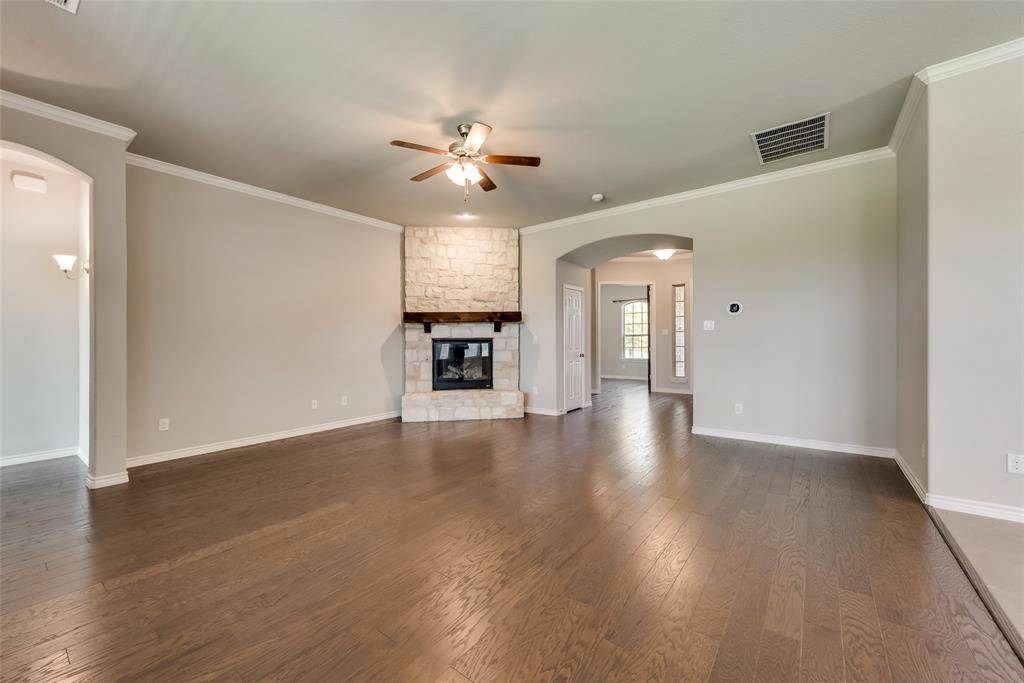 Denton, TX 76226,9408 Lakeway Drive