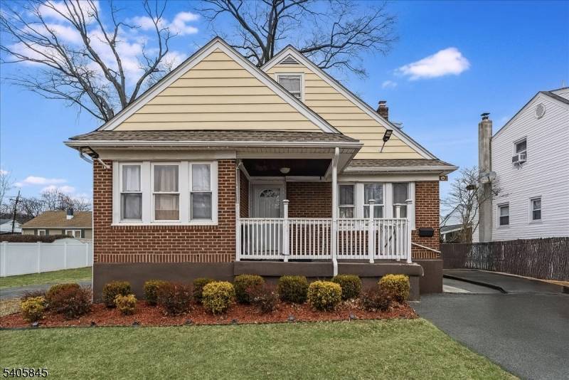 Hawthorne Boro, NJ 07506,241 Rea Ave