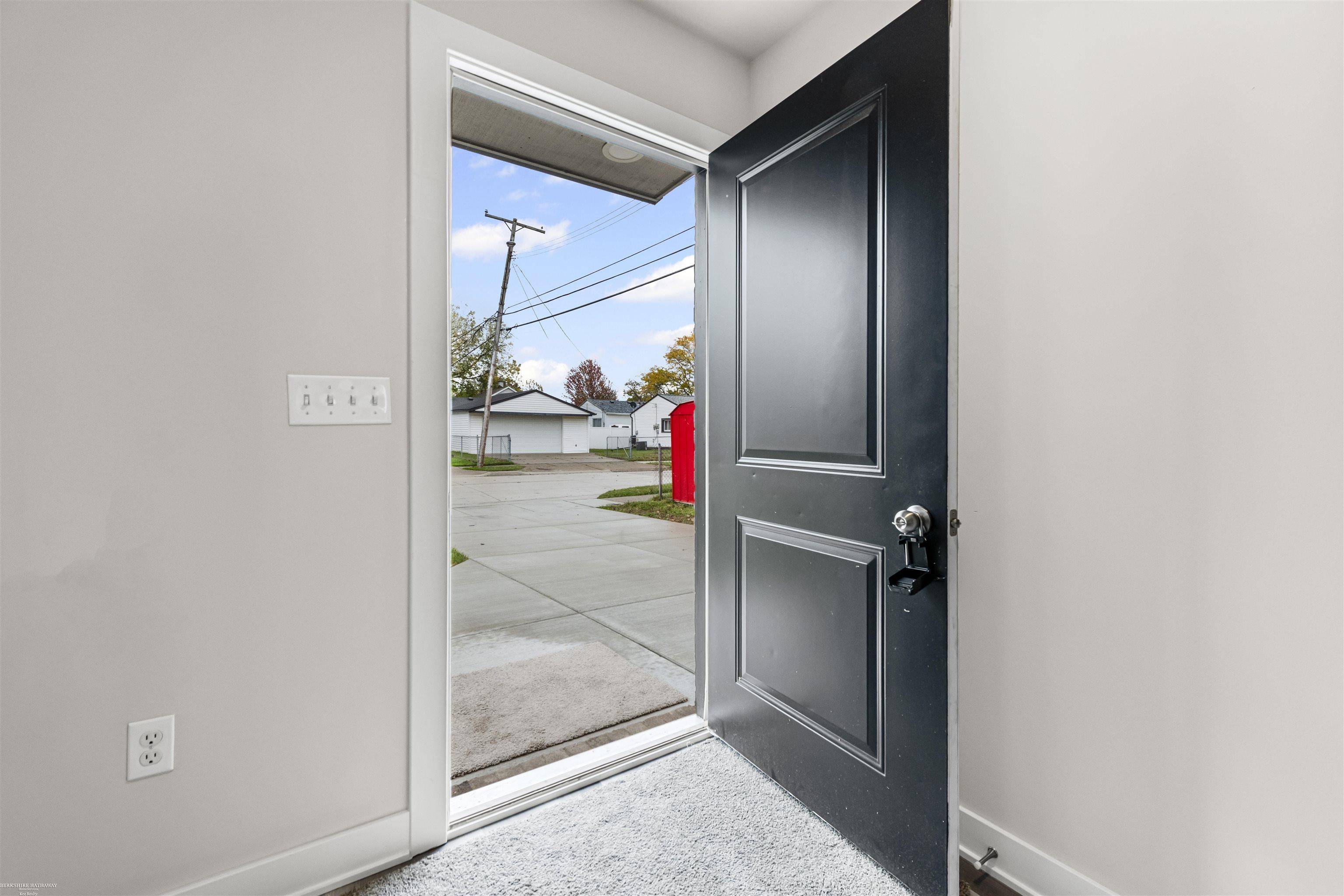 Roseville, MI 48066,28017 Ginley ST