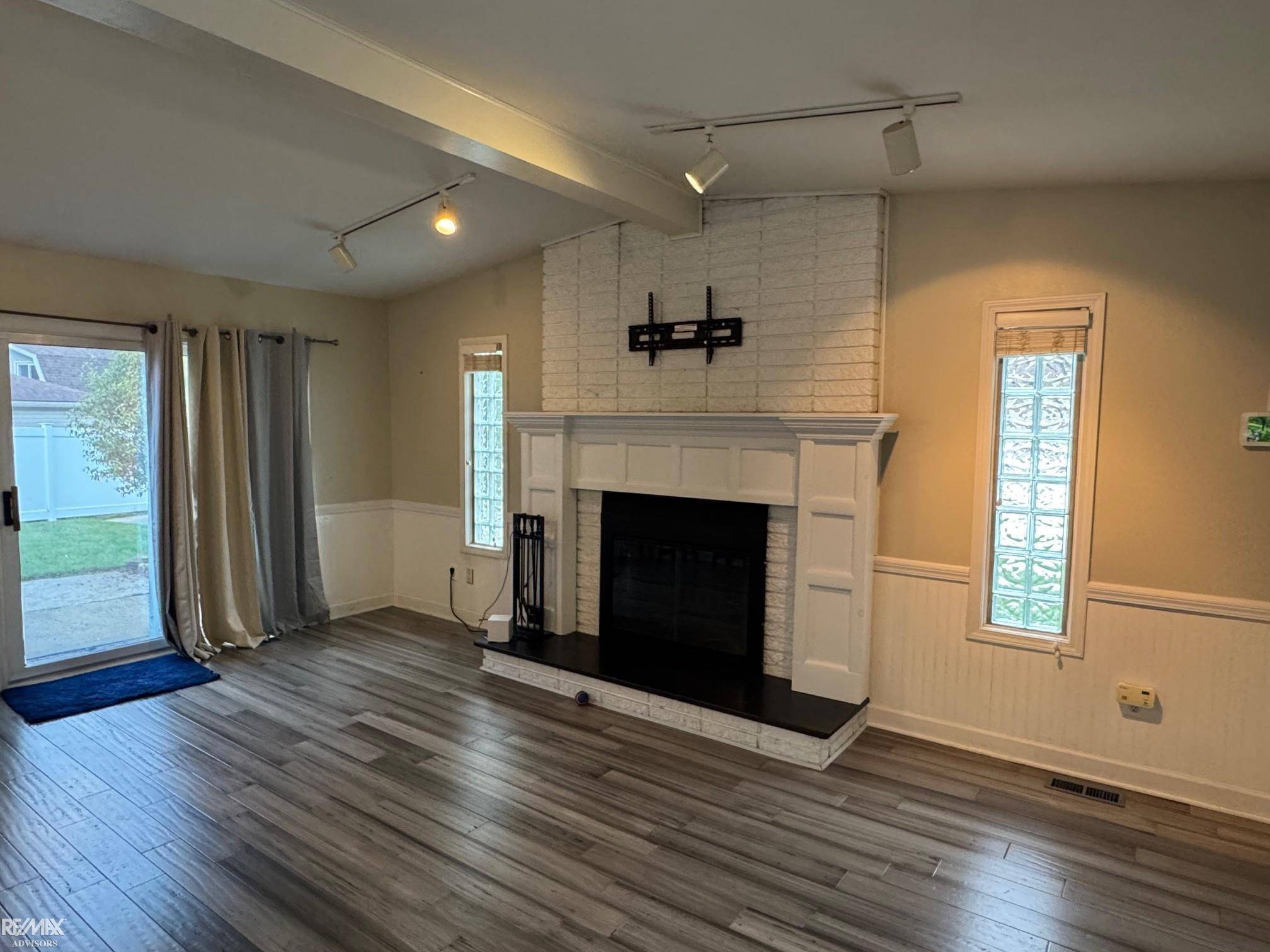 Clinton Township, MI 48038,41786 Fonthill CT