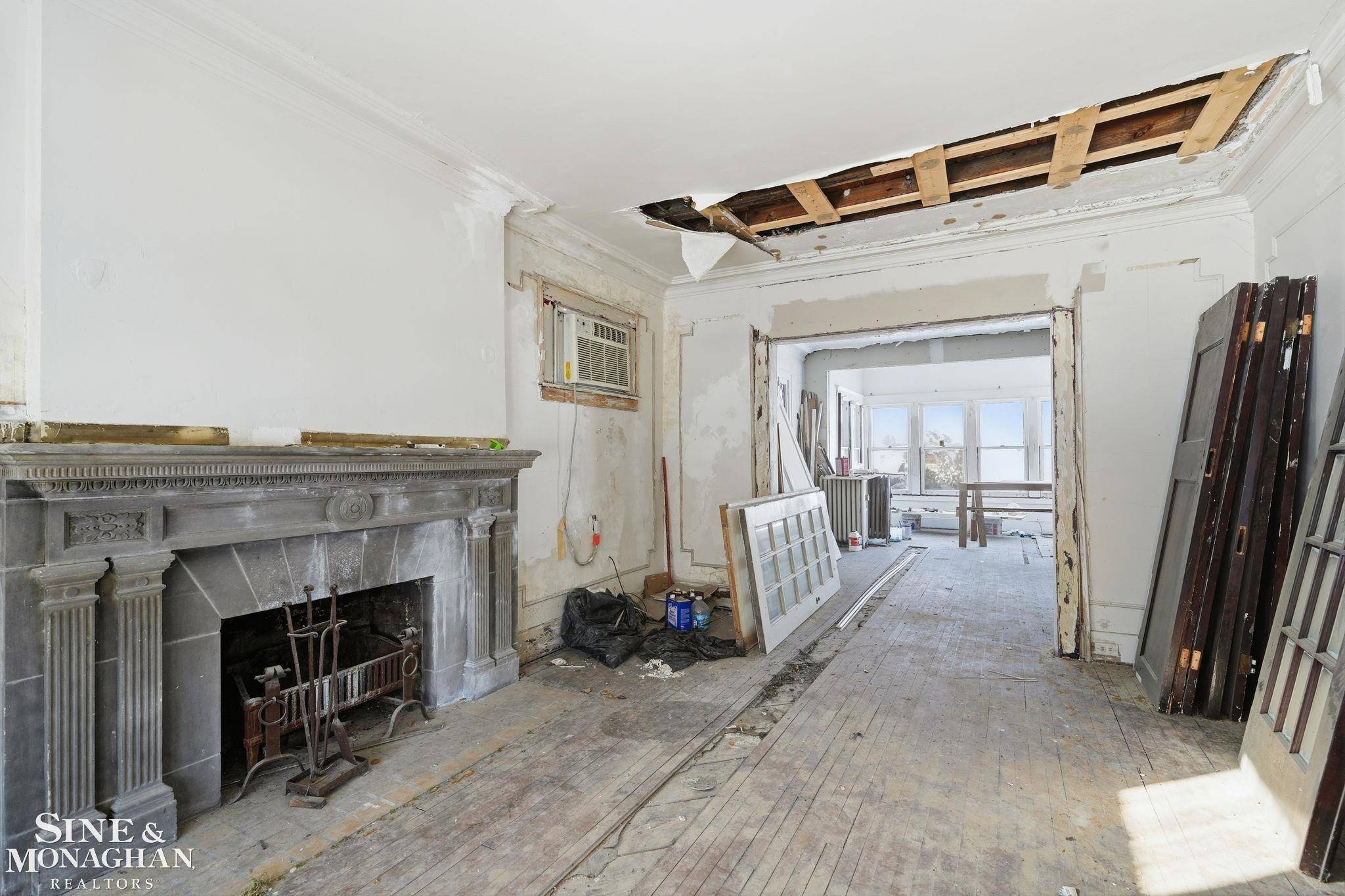 Detroit, MI 48202,1234 Edison ST