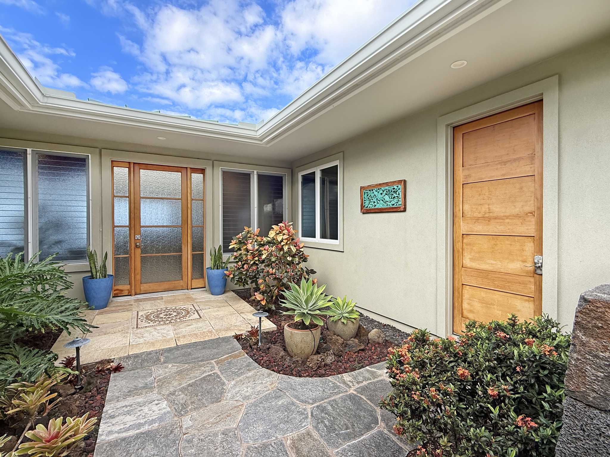 Kailua-kona, HI 96740,78-7035 OLA MAU ST