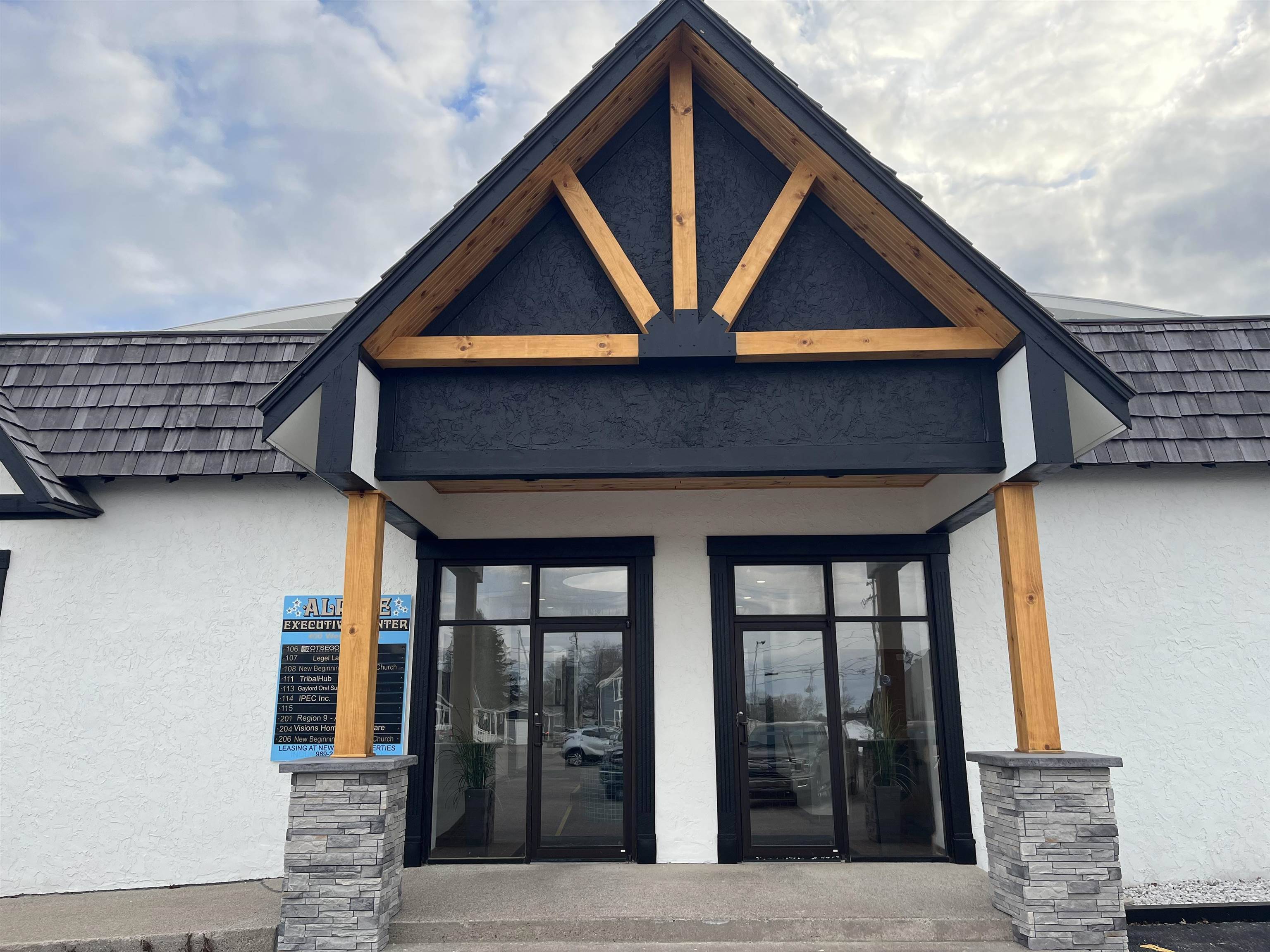 Gaylord, MI 49735,400 W Main ST