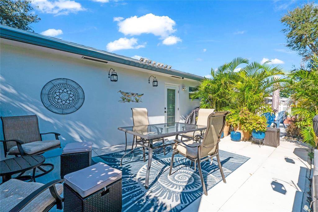 Delray Beach, FL 33445,1235 Club Dr W #D