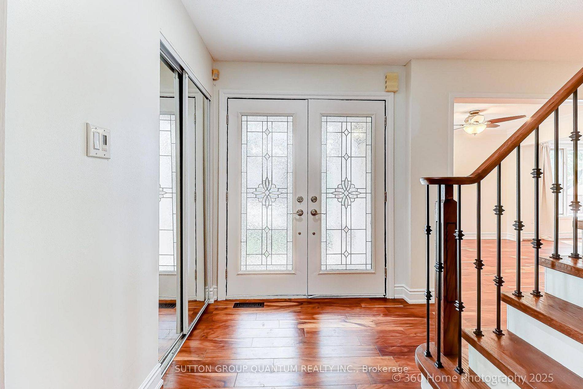 Mississauga, ON L5N 7C9,3246 Fanleaf DR