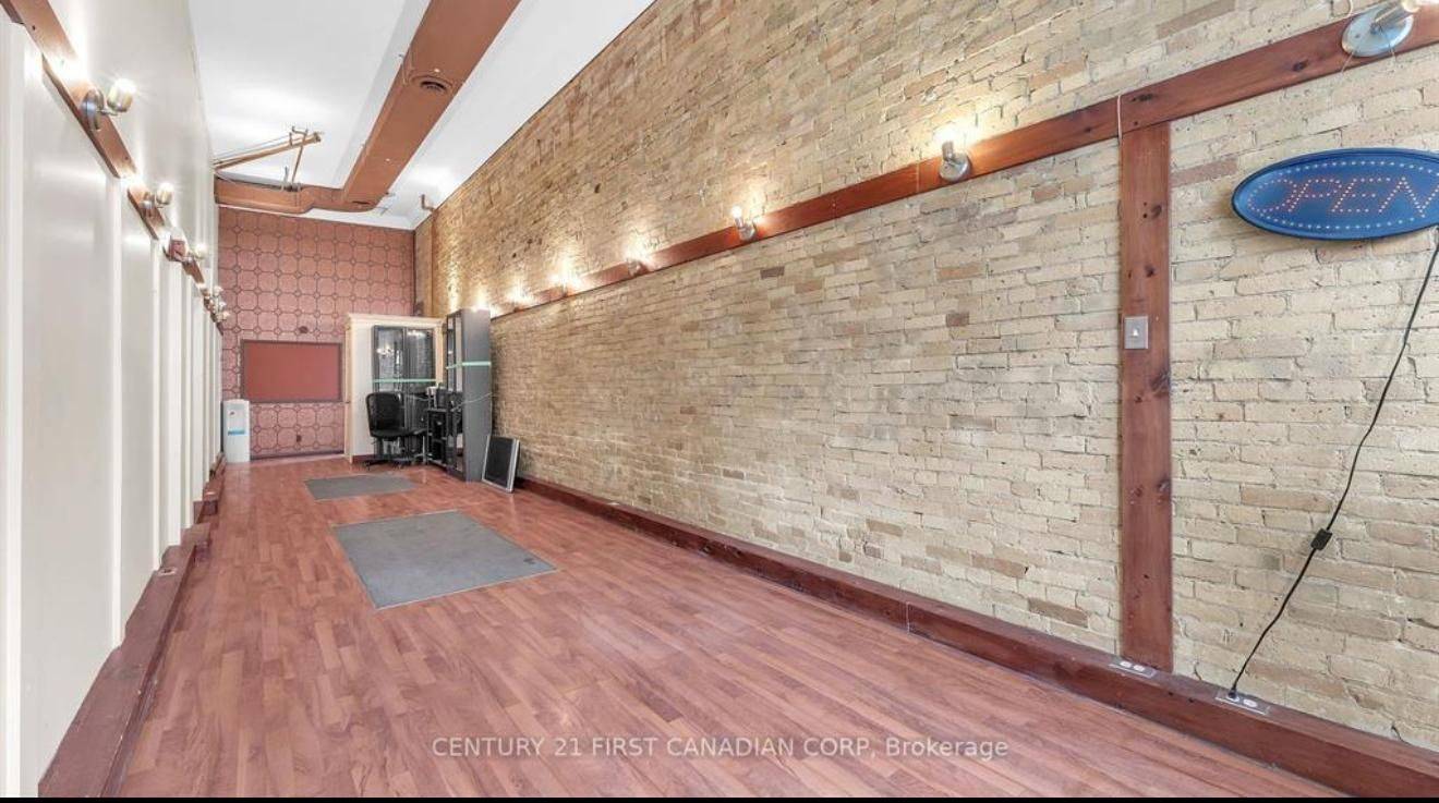 South Huron, ON N0M 1S2,411 Main St ST S