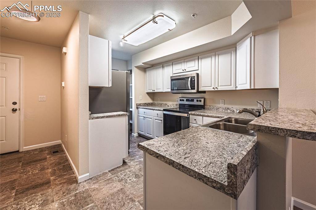 Colorado Springs, CO 80916,4246 Charleston DR