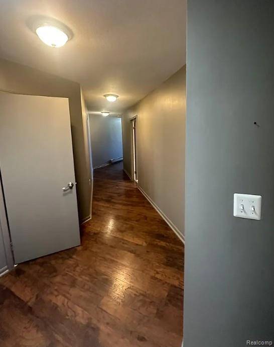 Fenton, MI 48430,403 S Leroy ST #A