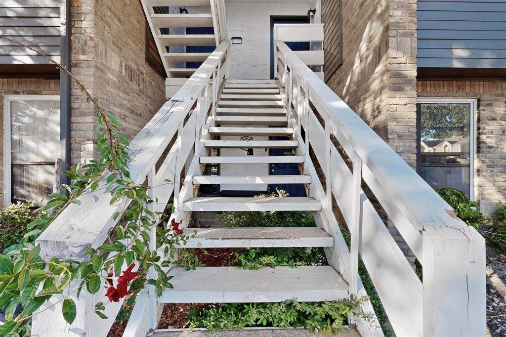 Dallas, TX 75254,5840 Spring Valley Road #810