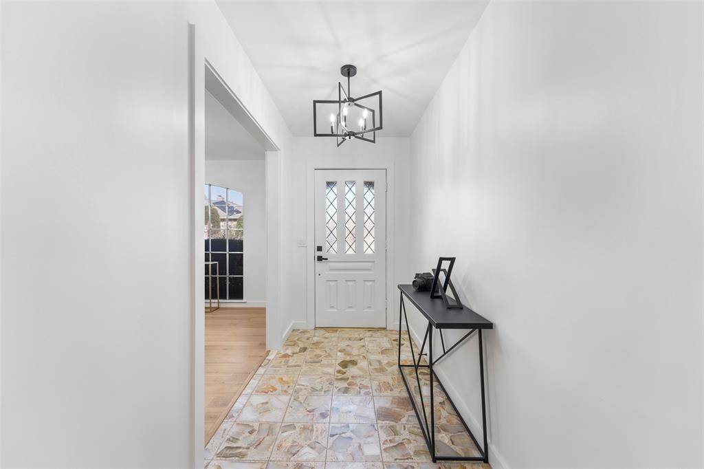 Carrollton, TX 75007,1954 Chesham Drive