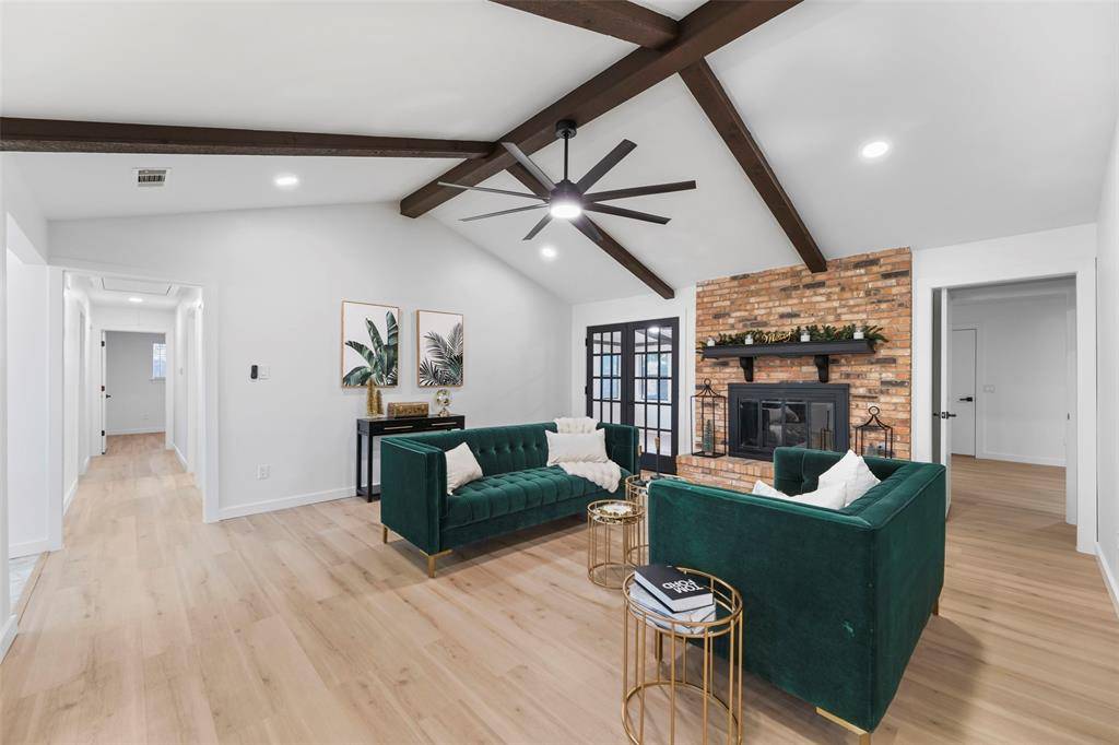 Carrollton, TX 75007,1954 Chesham Drive