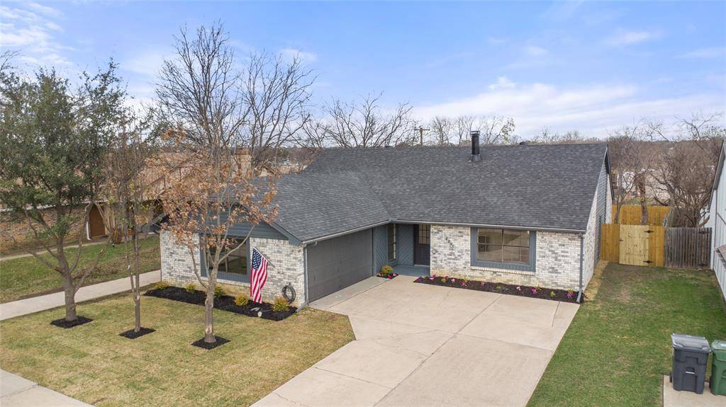 Arlington, TX 76014,2301 Sharpshire Lane