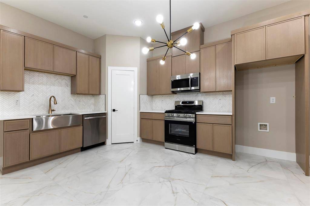 Irving, TX 75062,2370 Usman Drive