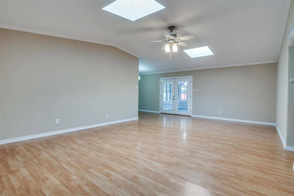 Richardson, TX 75080,900 Wateka Way