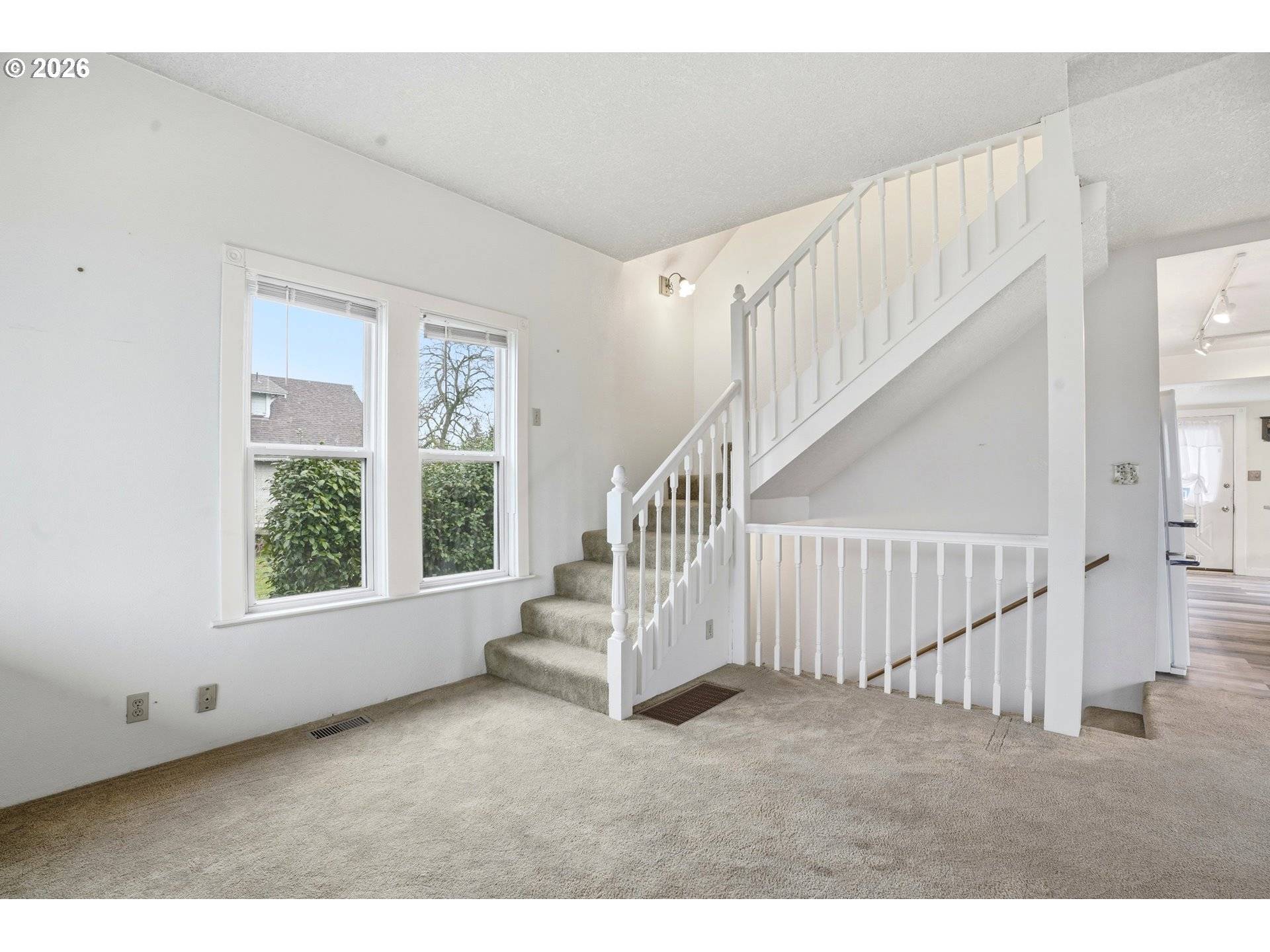 Canby, OR 97013,589 NW 3RD AVE