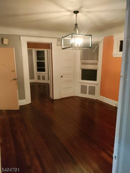 East Orange City, NJ 07017,45 N 17Th St