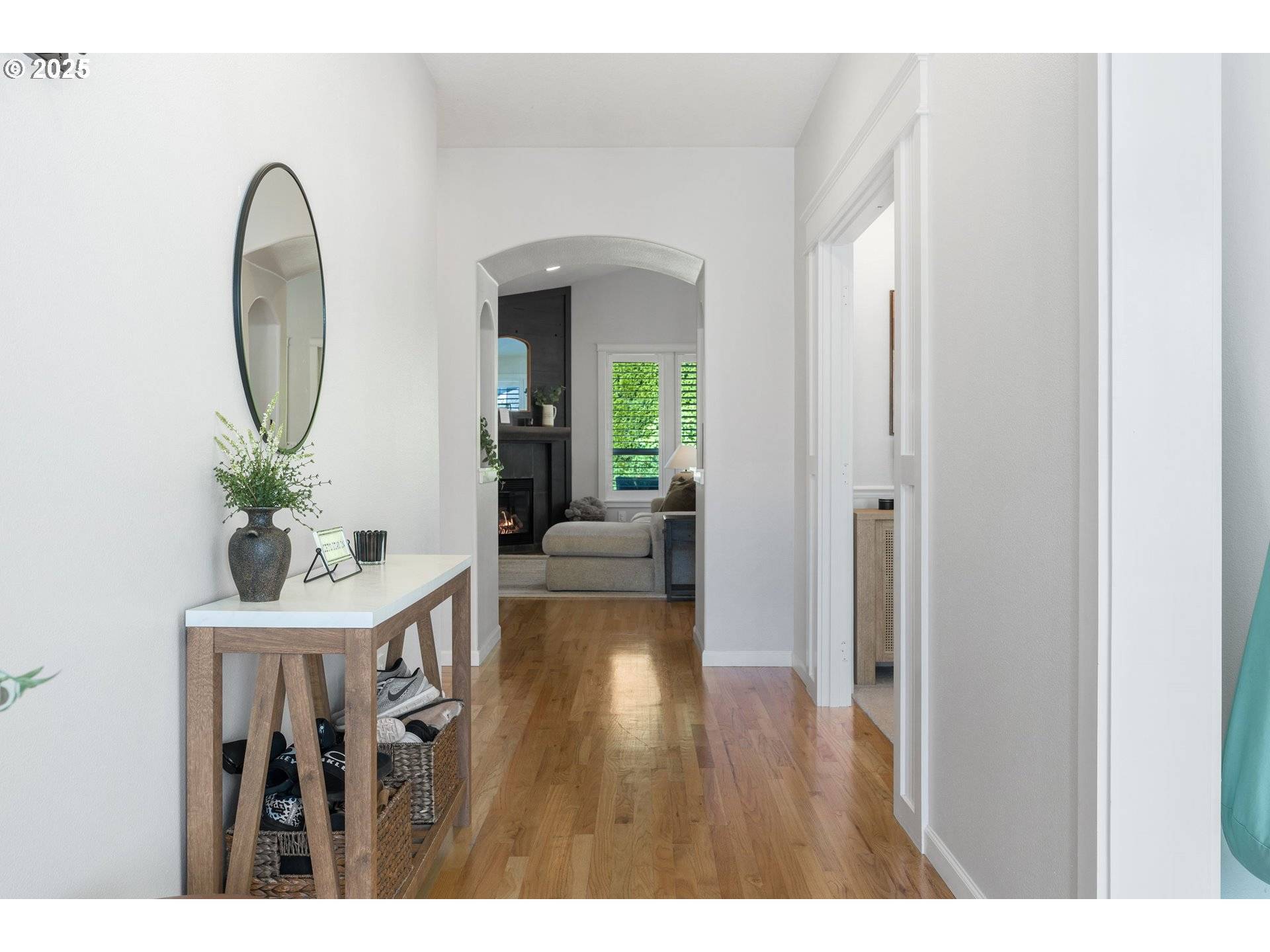 Camas, WA 98607,909 NW 22ND AVE