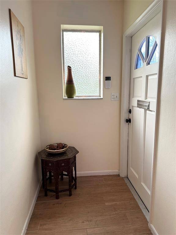 Hollywood, FL 33021,4201 Thomas St