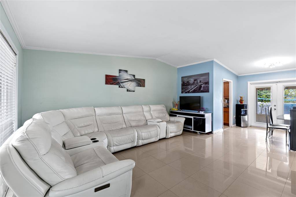 Palm Beach Gardens, FL 33410,9174 N Military Trl